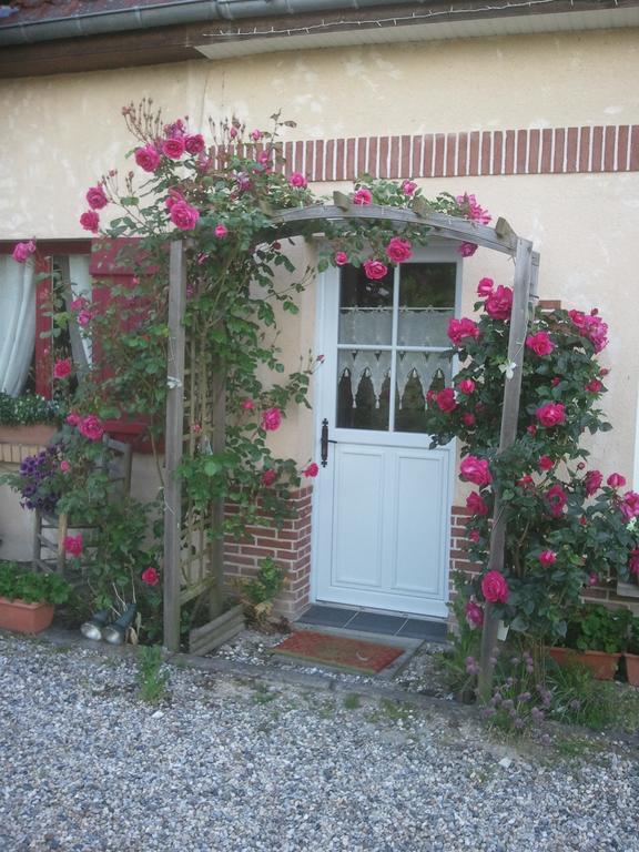 Les Blancarts Bed and Breakfast Hautebut Exterior foto